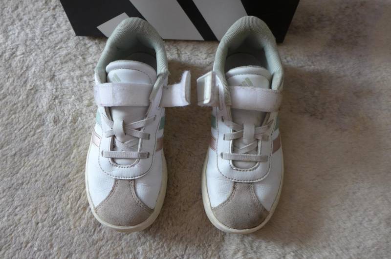 ox_buty-adidas-dla-dziewczynki-rozmiar-31