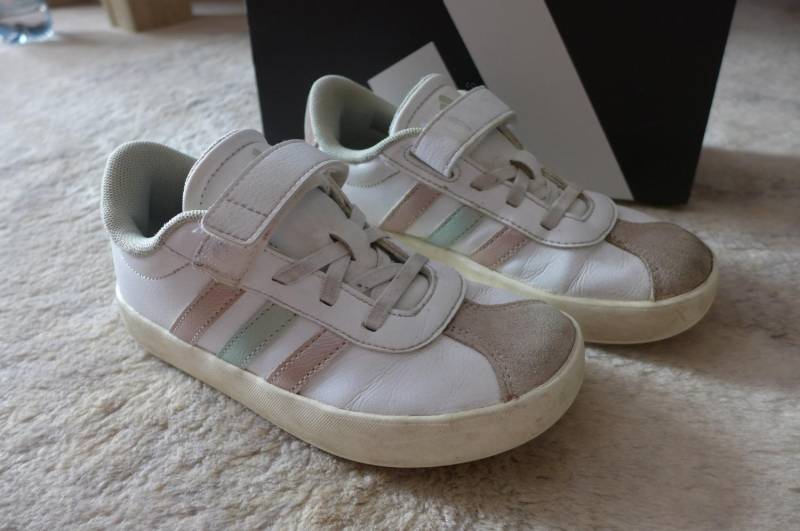 ox_buty-adidas-dla-dziewczynki-rozmiar-31