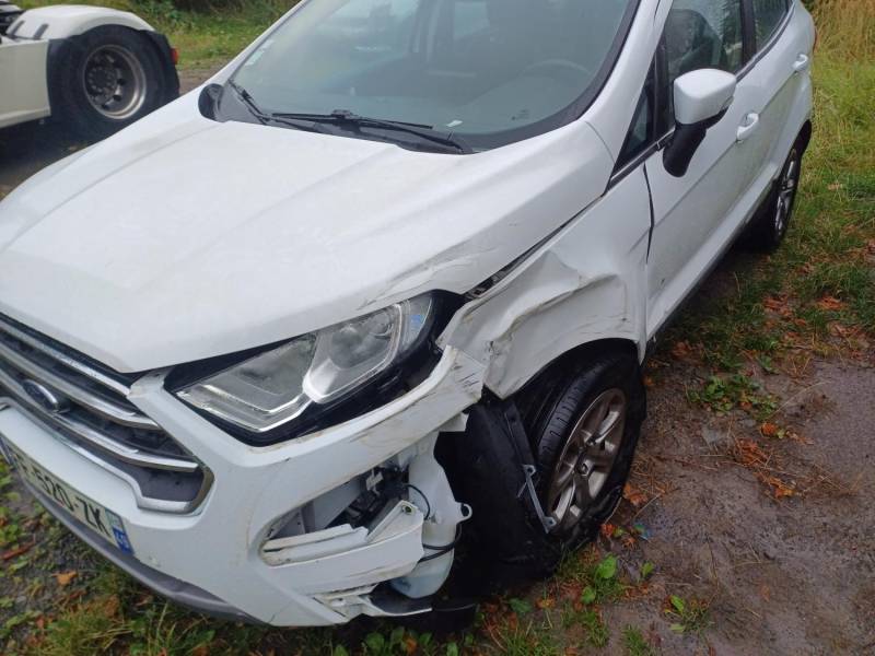 ox_ford-ecosport-10-automat
