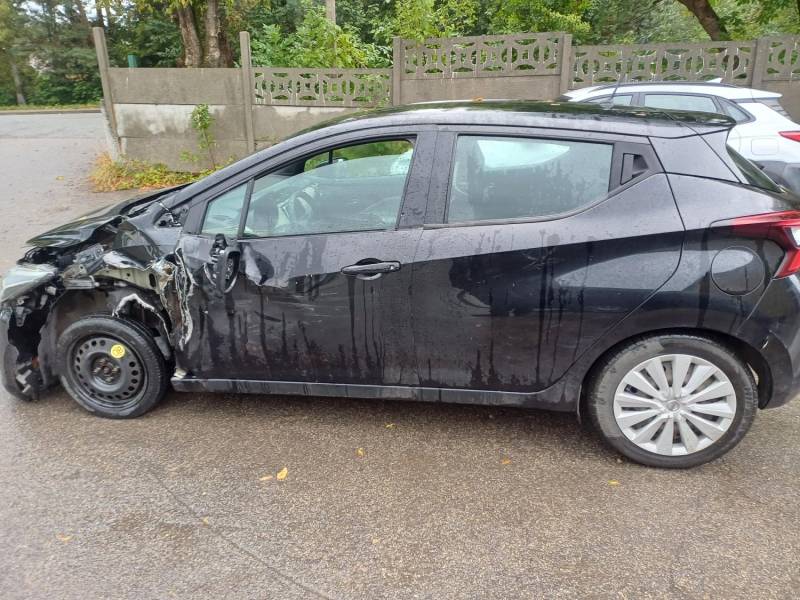 ox_nissan-micra-benzyna