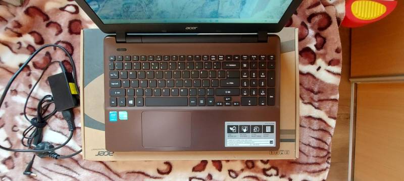ox_laptop-acer-e15-w-bdb-stanie