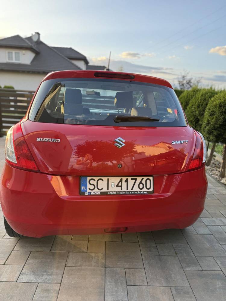 ox_sprzedam-suzuki-swift-2011r