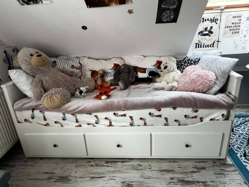 ox_lozko-ikea-hemnes-80-160x200