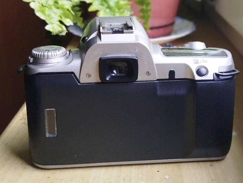 ox_aparat-fotograficzny-pentax-mz-50