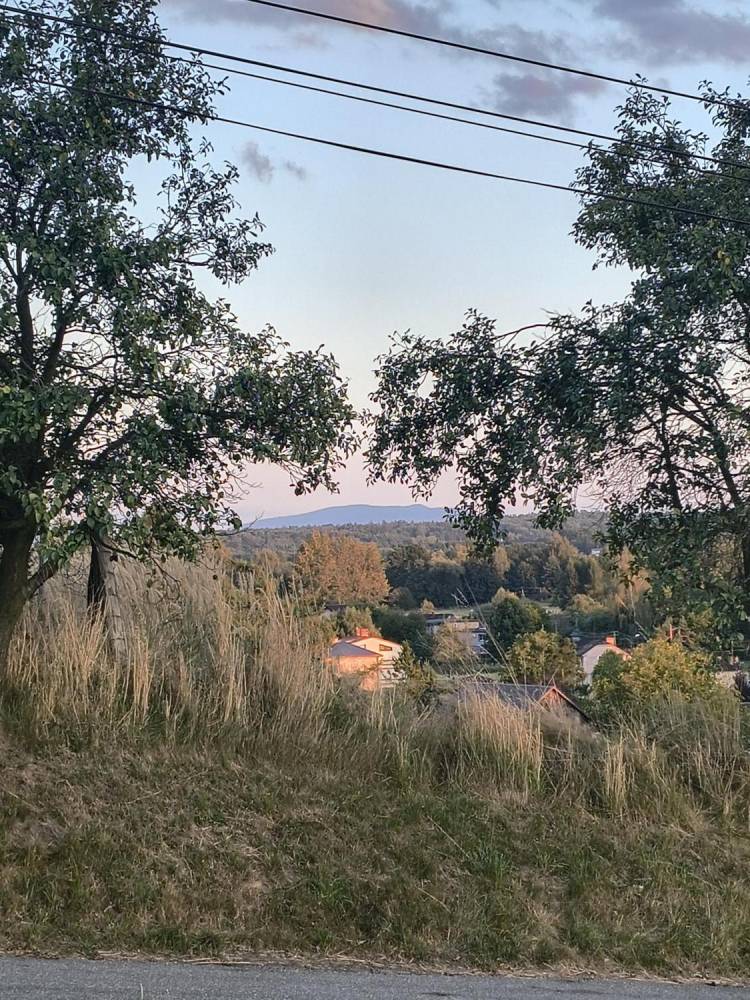ox_dzialki-budowlane-z-pieknym-widokiem-na-panorame-gor