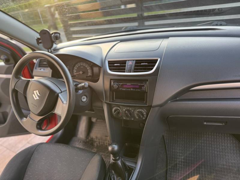 ox_sprzedam-suzuki-swift-2011r