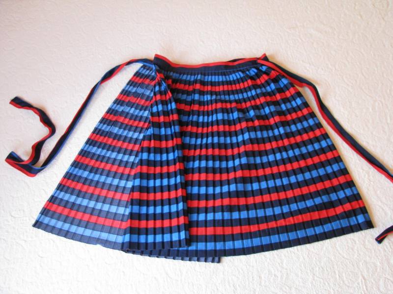 ox_spodnica-plisowana-wiazana-jak-fartuszek-uniwersalny-rozmiar-xs-xl