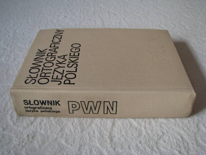 ox_slownik-ortograficzny-jezyka-polskiego-pwn-mieczyslaw-szymczak