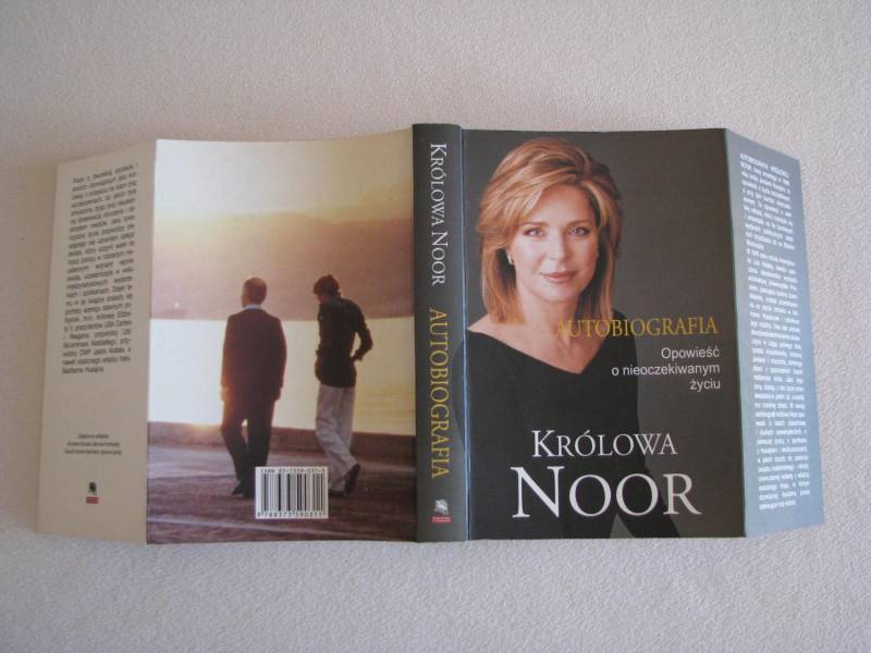 ox_krolowa-noor-autobiografia-opowiesc-o-nieoczekiwanym-zyciu-noor-al-hus
