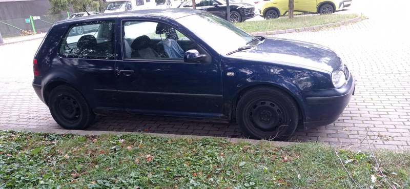 ox_sprzedam-vw-golf