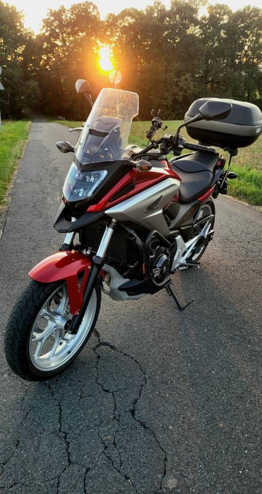 ox_2017-honda-nc750x-automat-dct-26tys-km