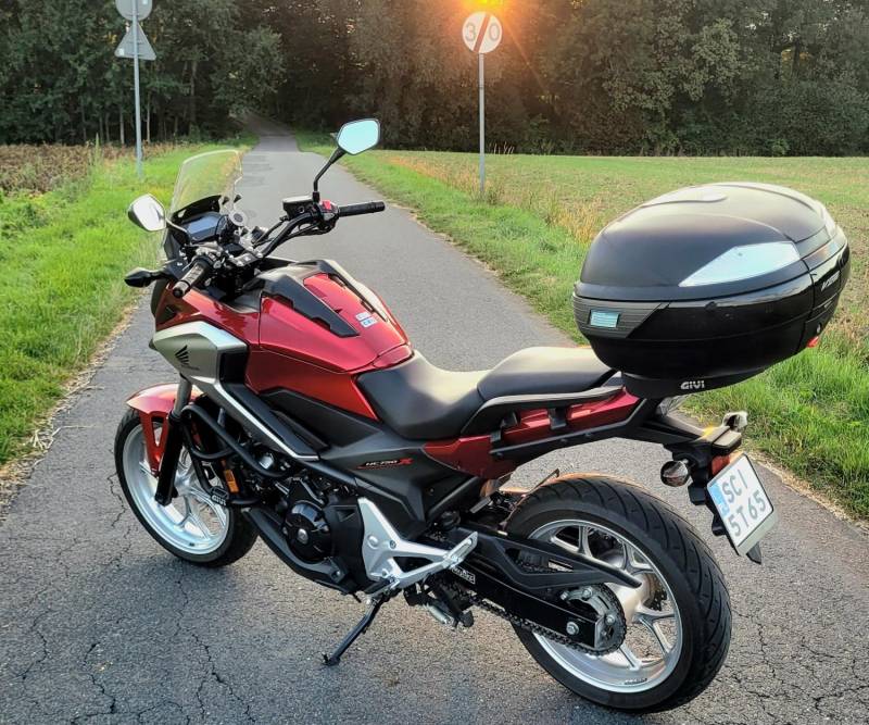 ox_2017-honda-nc750x-automat-dct-26tys-km