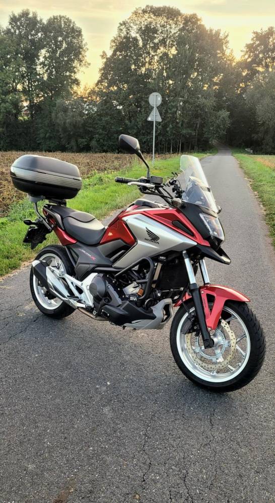 ox_2017-honda-nc750x-automat-dct-26tys-km
