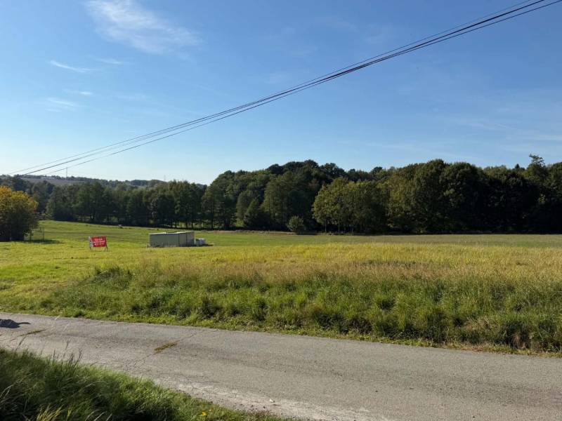 DZIAŁKI BUDOWLANE Z PIĘKNYM WIDOKIEM NA PANORAMĘ GÓR